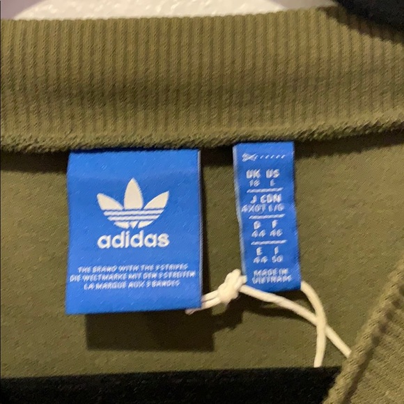NWT Adidas Olive Green Cropped Sweater SzL - Picture 3 of 4